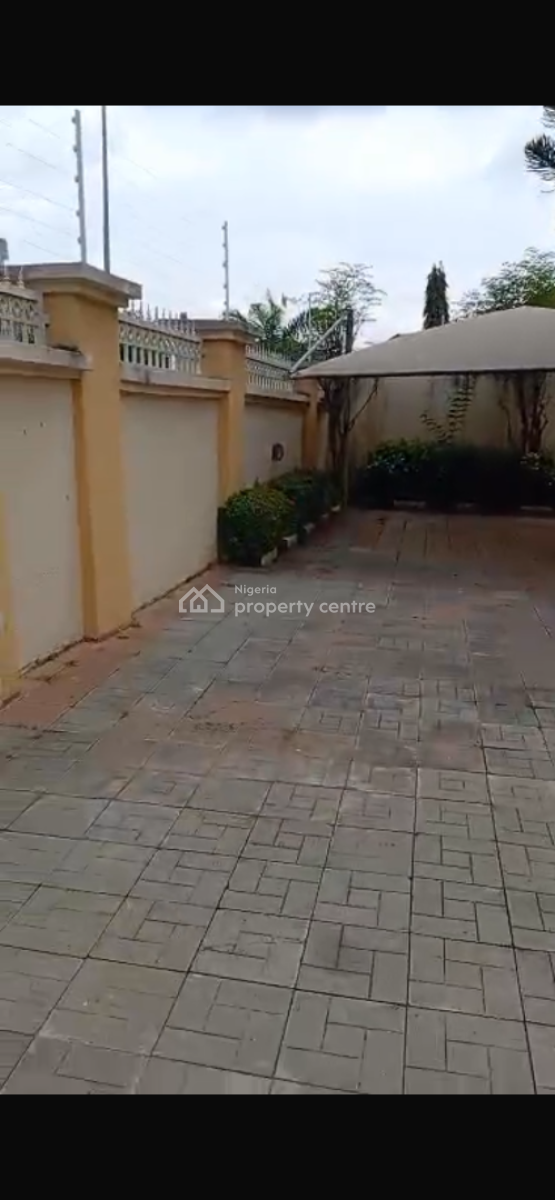 5 Bedroom Semi Detached Duplex with Bq, Maitama District, Abuja, Semi-detached Duplex for Rent