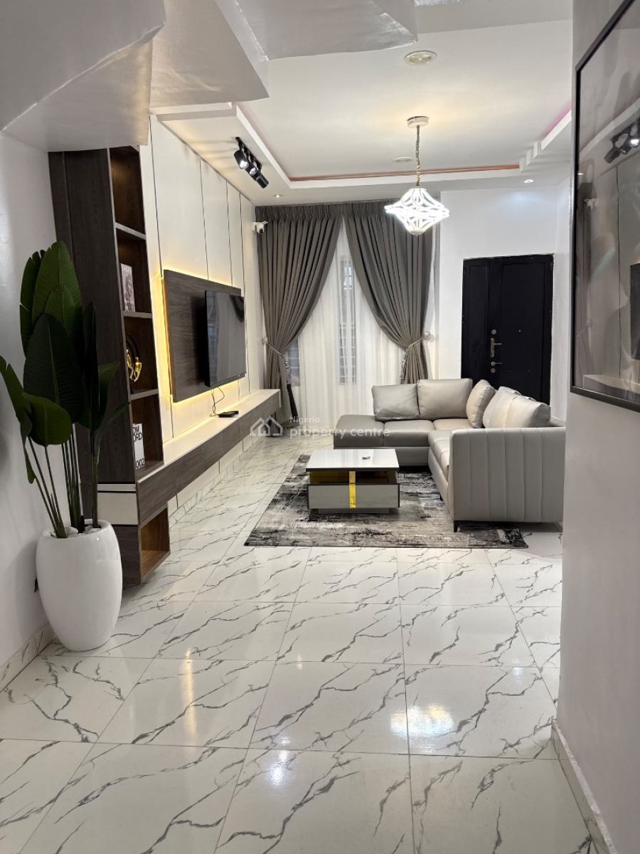 a Room in a 4 Bedroom Duplex, Chevron, Lekki, Lagos, Semi-detached Duplex Short Let
