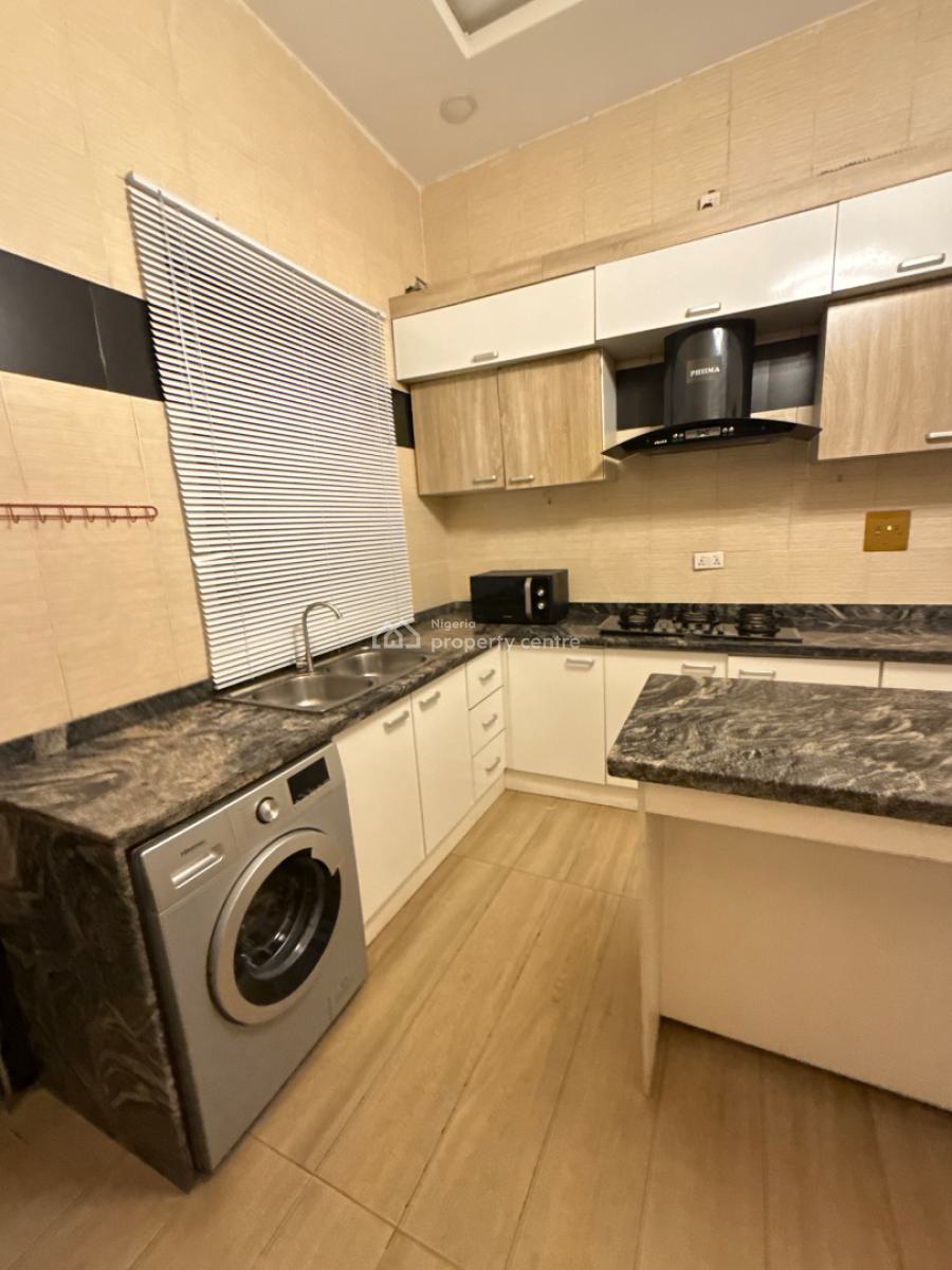 a Room in a 4 Bedroom Duplex, Chevron, Lekki, Lagos, Semi-detached Duplex Short Let