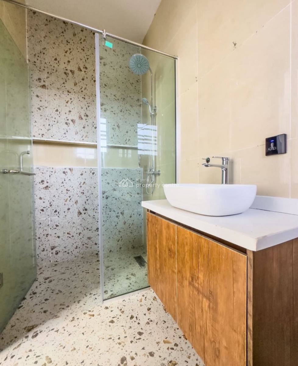 Luxury 3 Bedroom Apartment, Lekki Phase 1, Lekki Phase 1, Lekki, Lagos, Flat / Apartment for Sale
