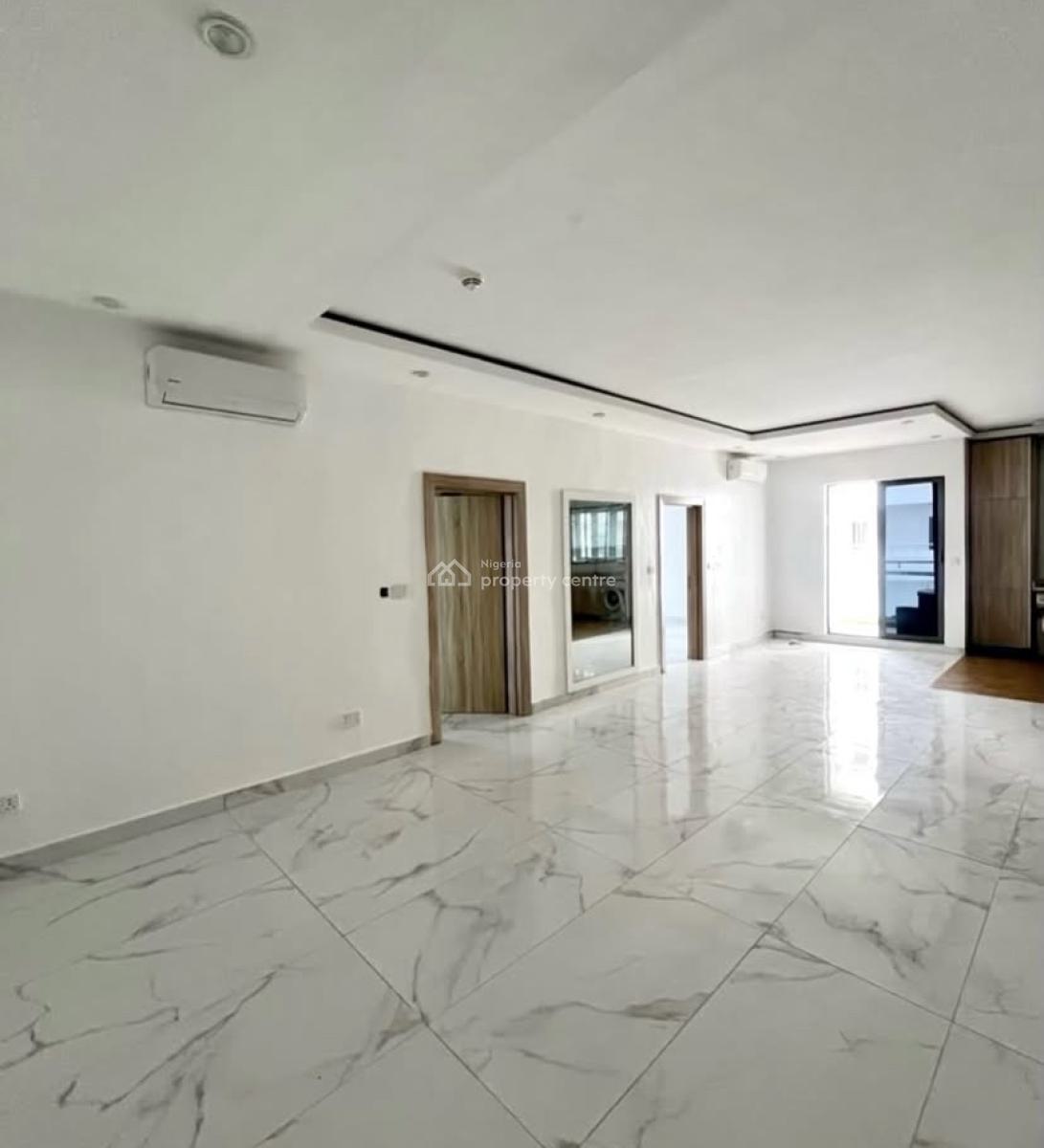 Luxurious 2 Bedroom Apartment with Elevator, Swimming Pool and Gym, Lekki Phase 1, Lekki, Lagos, Flat / Apartment for Rent