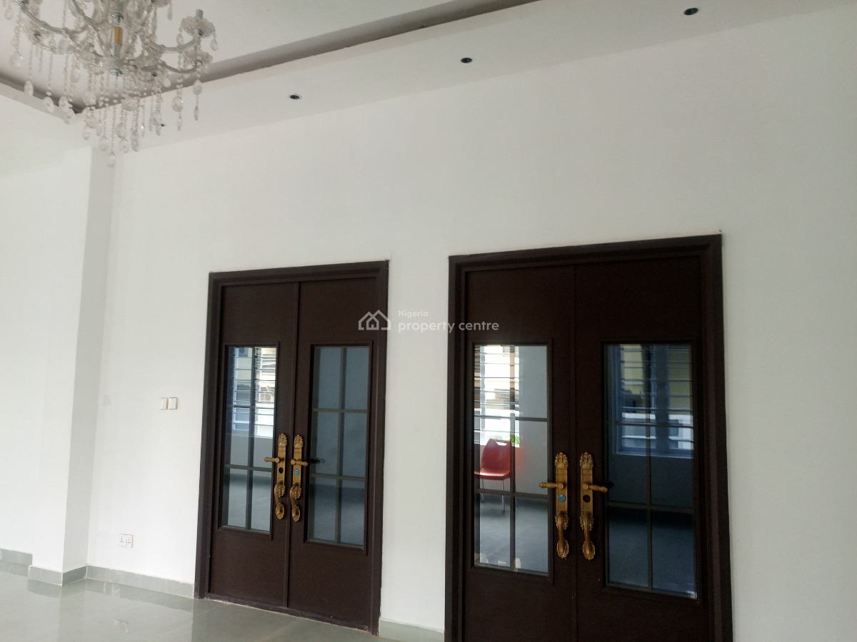 880sqm Office Space Located in a Serene Secured Neighborhood, Ikeja, Lagos, Office Space for Rent