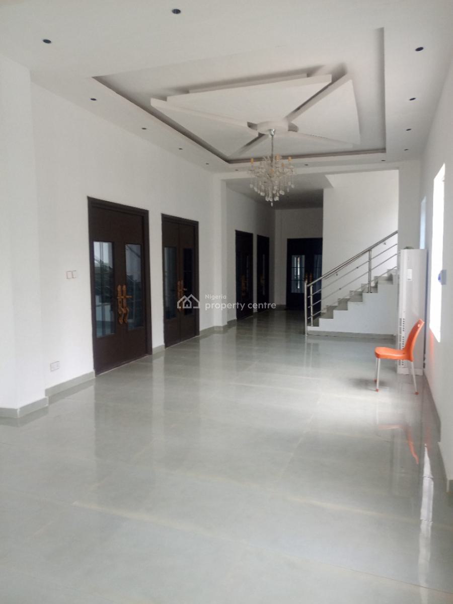 880sqm Office Space Located in a Serene Secured Neighborhood, Ikeja, Lagos, Office Space for Rent