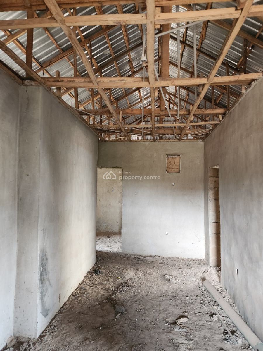 Lovely Uncompleted Twin 3 Bedroom Apartments Bungalow, Zone Q Estate, Jawe, Odo Ona Kekere Off Olf Lagos Road, Ibadan, Oyo, Detached Bungalow for Sale