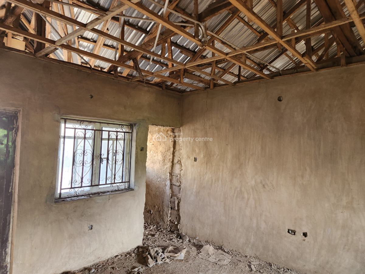 Lovely Uncompleted Twin 3 Bedroom Apartments Bungalow, Zone Q Estate, Jawe, Odo Ona Kekere Off Olf Lagos Road, Ibadan, Oyo, Detached Bungalow for Sale