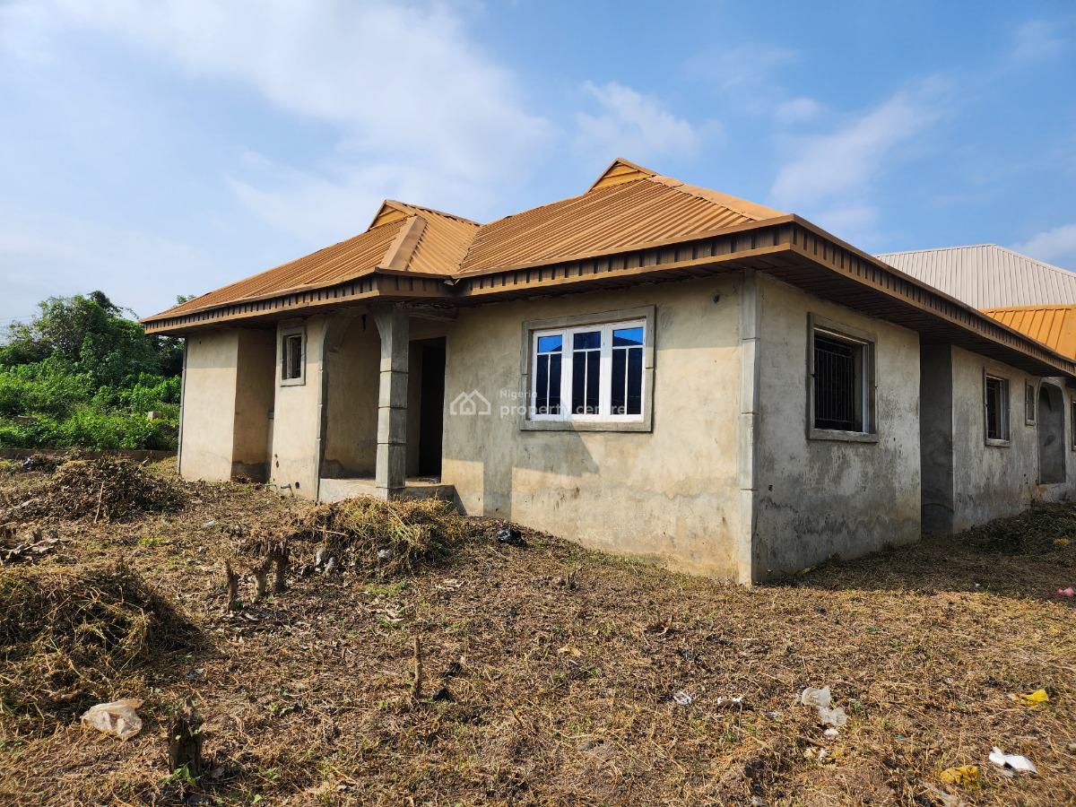 Lovely Uncompleted Twin 3 Bedroom Apartments Bungalow, Zone Q Estate, Jawe, Odo Ona Kekere Off Olf Lagos Road, Ibadan, Oyo, Detached Bungalow for Sale