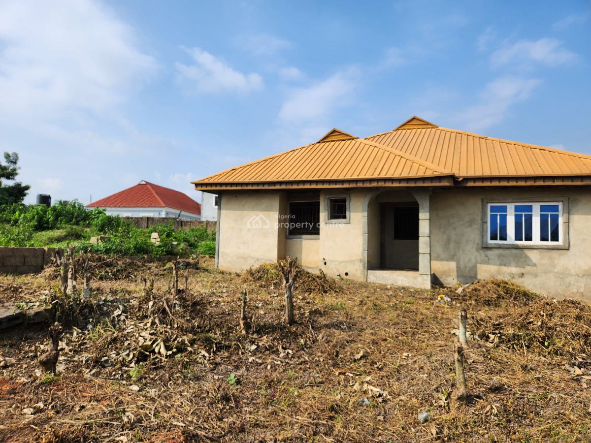 Lovely Uncompleted Twin 3 Bedroom Apartments Bungalow, Zone Q Estate, Jawe, Odo Ona Kekere Off Olf Lagos Road, Ibadan, Oyo, Detached Bungalow for Sale
