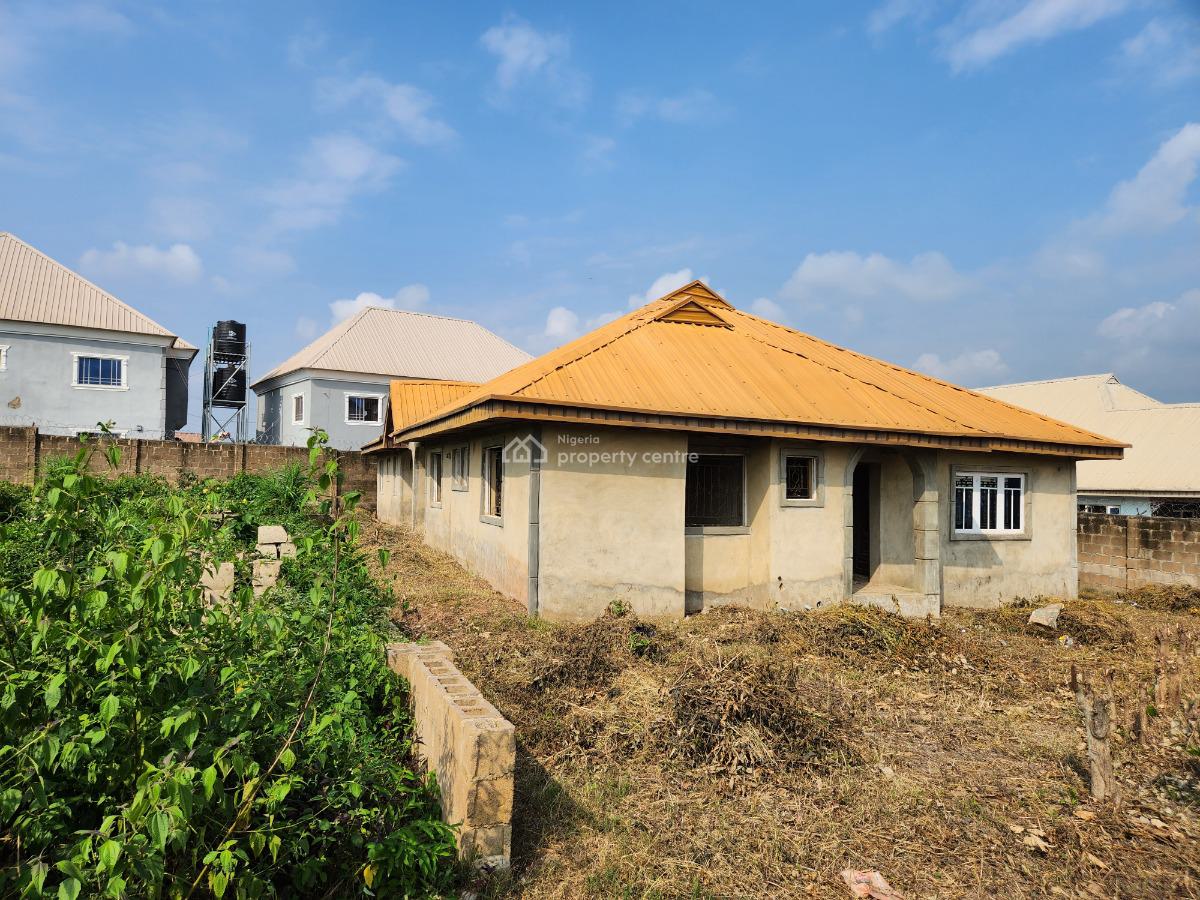 Lovely Uncompleted Twin 3 Bedroom Apartments Bungalow, Zone Q Estate, Jawe, Odo Ona Kekere Off Olf Lagos Road, Ibadan, Oyo, Detached Bungalow for Sale