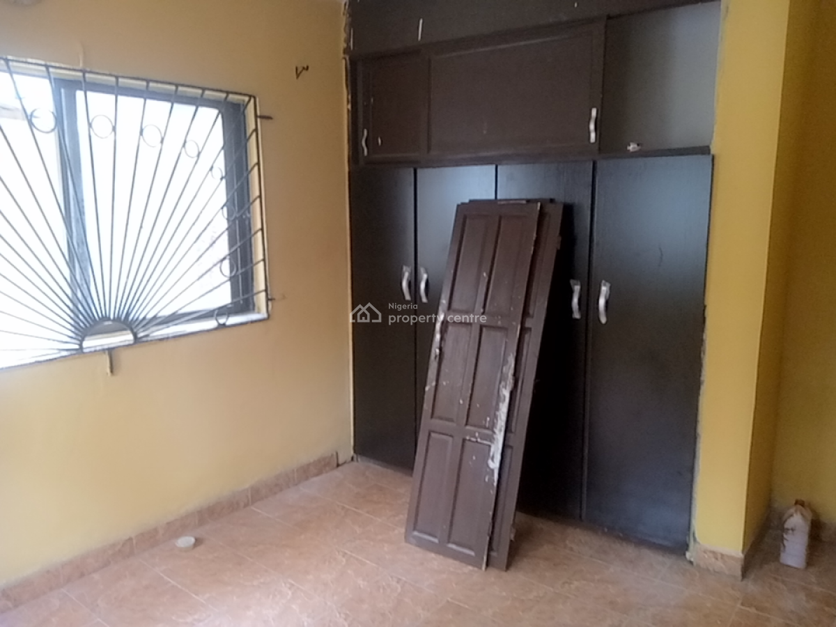 a 3 Bedroom Flat, Agungi, Lekki, Lagos, Flat / Apartment for Rent