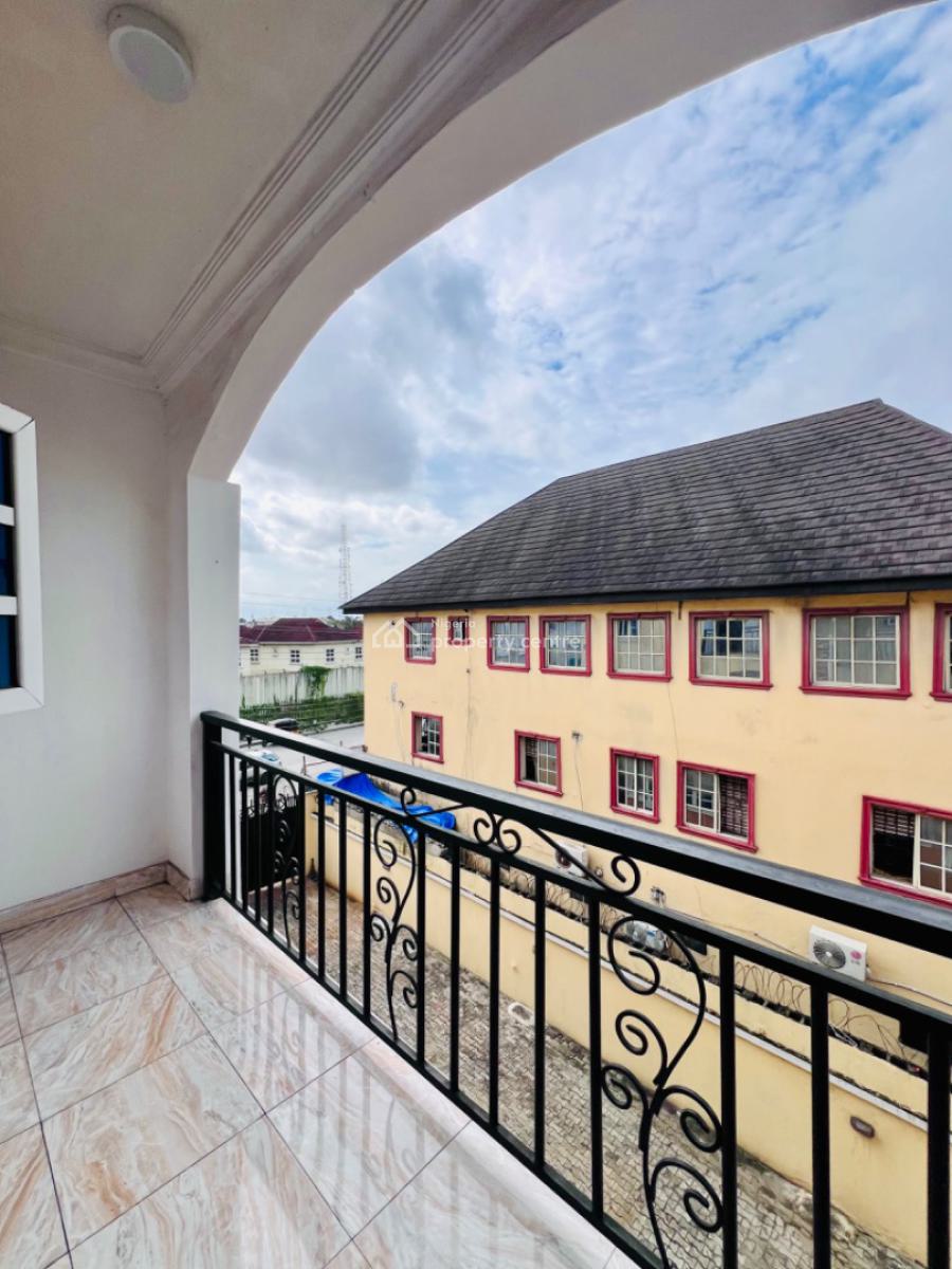Exquisitely Fitted  5 Bedroom Terraced Duplex at a Prime Location, Mobil Road, Ajah, Lagos, Terraced Duplex for Rent
