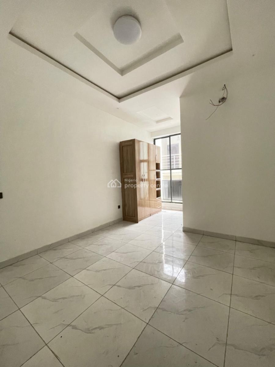 Spacious Fully Serviced 2 Bedroom Apartment with Swimming Pool, Igbo Efon, Lekki, Lagos, Flat / Apartment for Sale