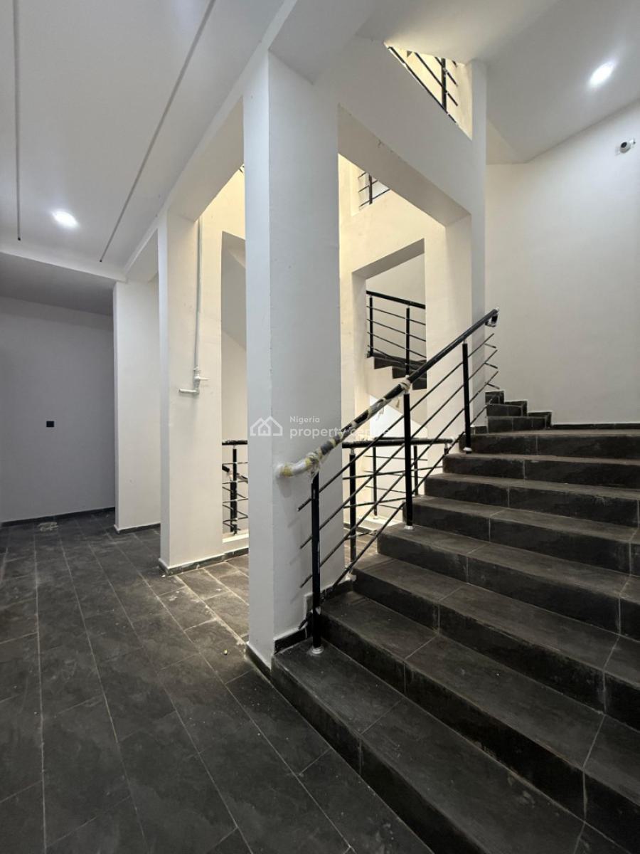 Good Deal 2 Bedroom Apartment with Swimming Pool ,, Ologolo, Lekki, Lagos, Block of Flats for Sale