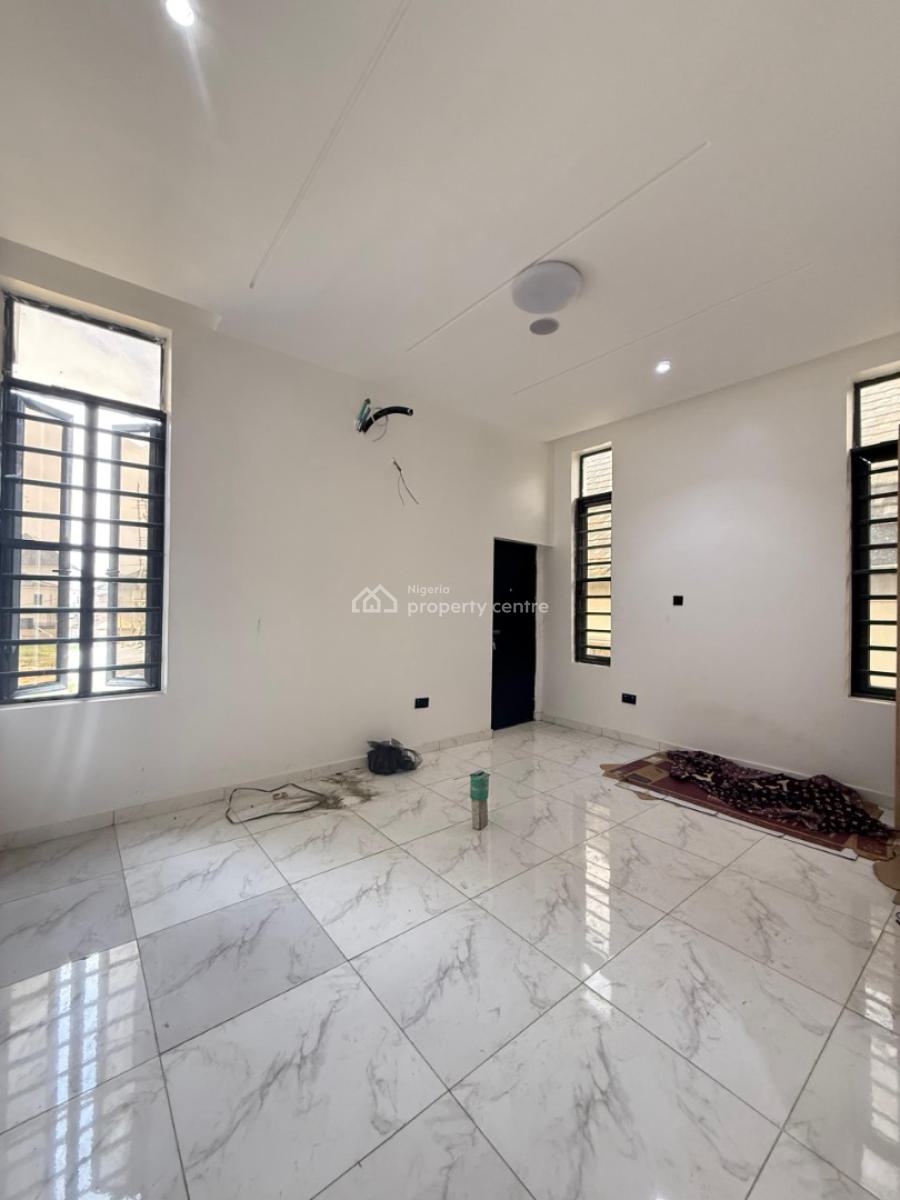Good Deal 2 Bedroom Apartment with Swimming Pool ,, Ologolo, Lekki, Lagos, Block of Flats for Sale