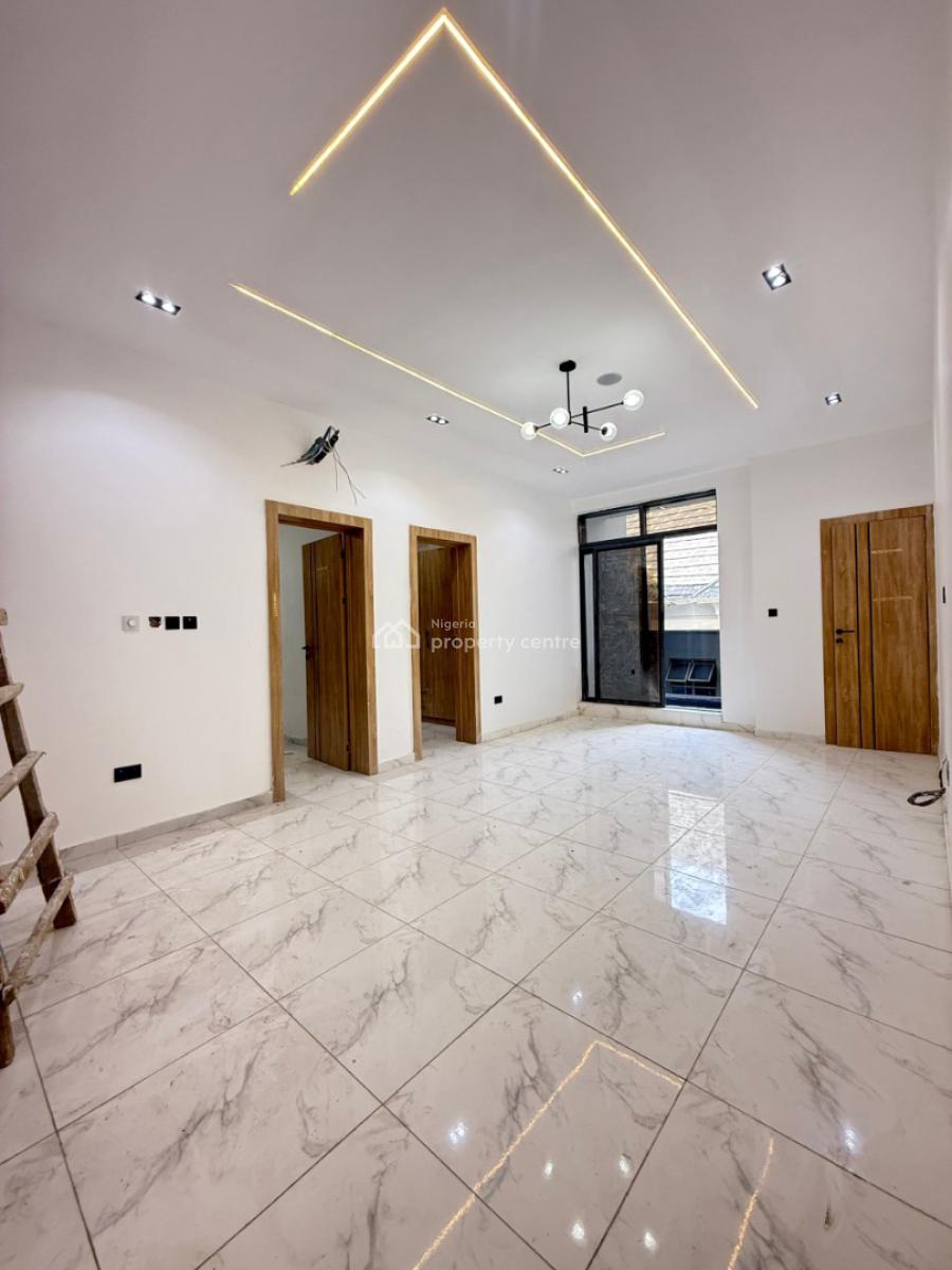 Good Deal 2 Bedroom Apartment with Swimming Pool ,, Ologolo, Lekki, Lagos, Block of Flats for Sale
