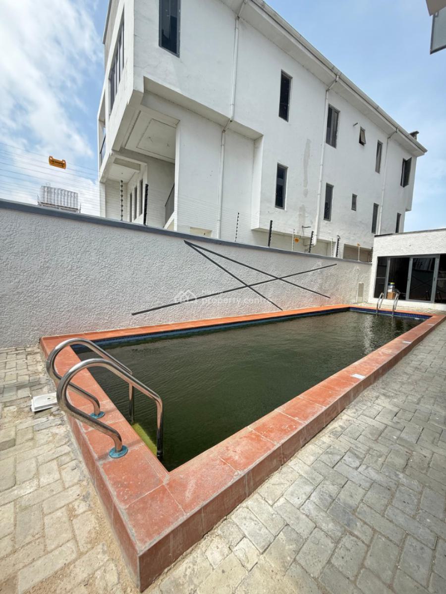 Good Deal 2 Bedroom Apartment with Swimming Pool ,, Ologolo, Lekki, Lagos, Block of Flats for Sale