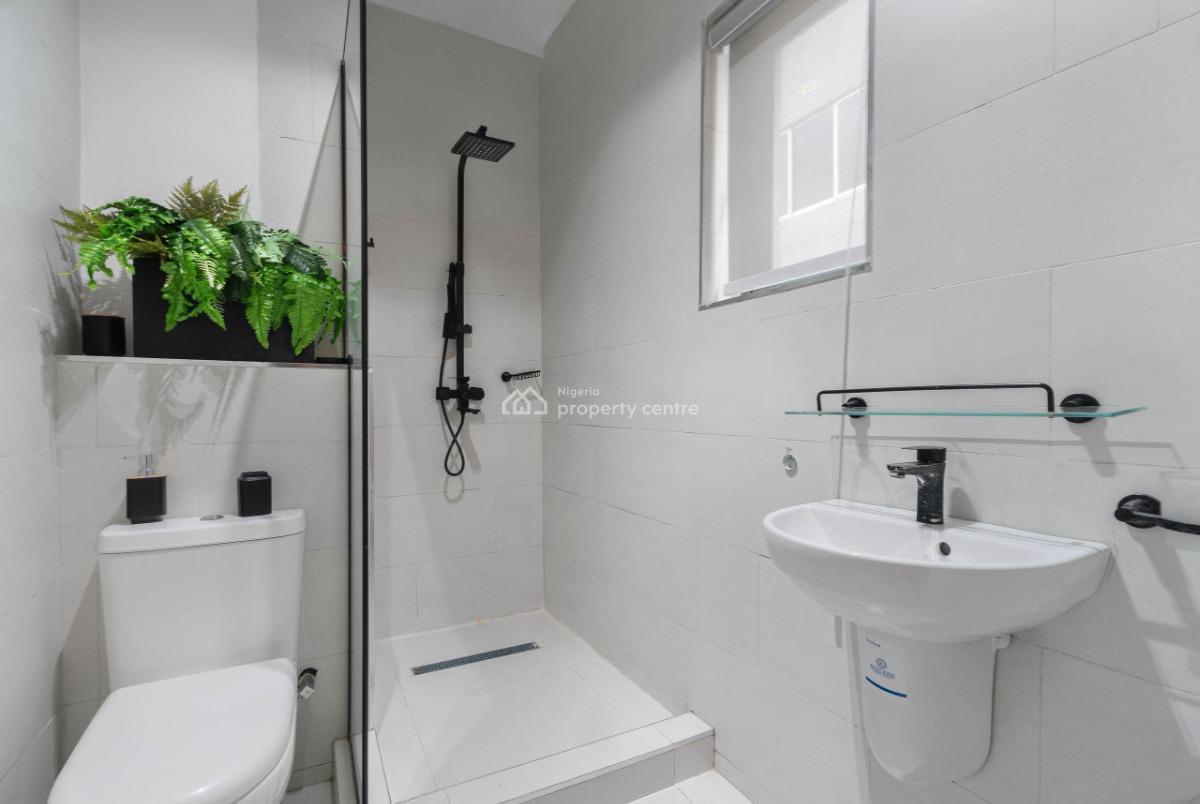 Luxury 3 Bedroom Apartment with Pool and Gym, Lekki Phase 1, Lekki, Lagos, Flat / Apartment Short Let