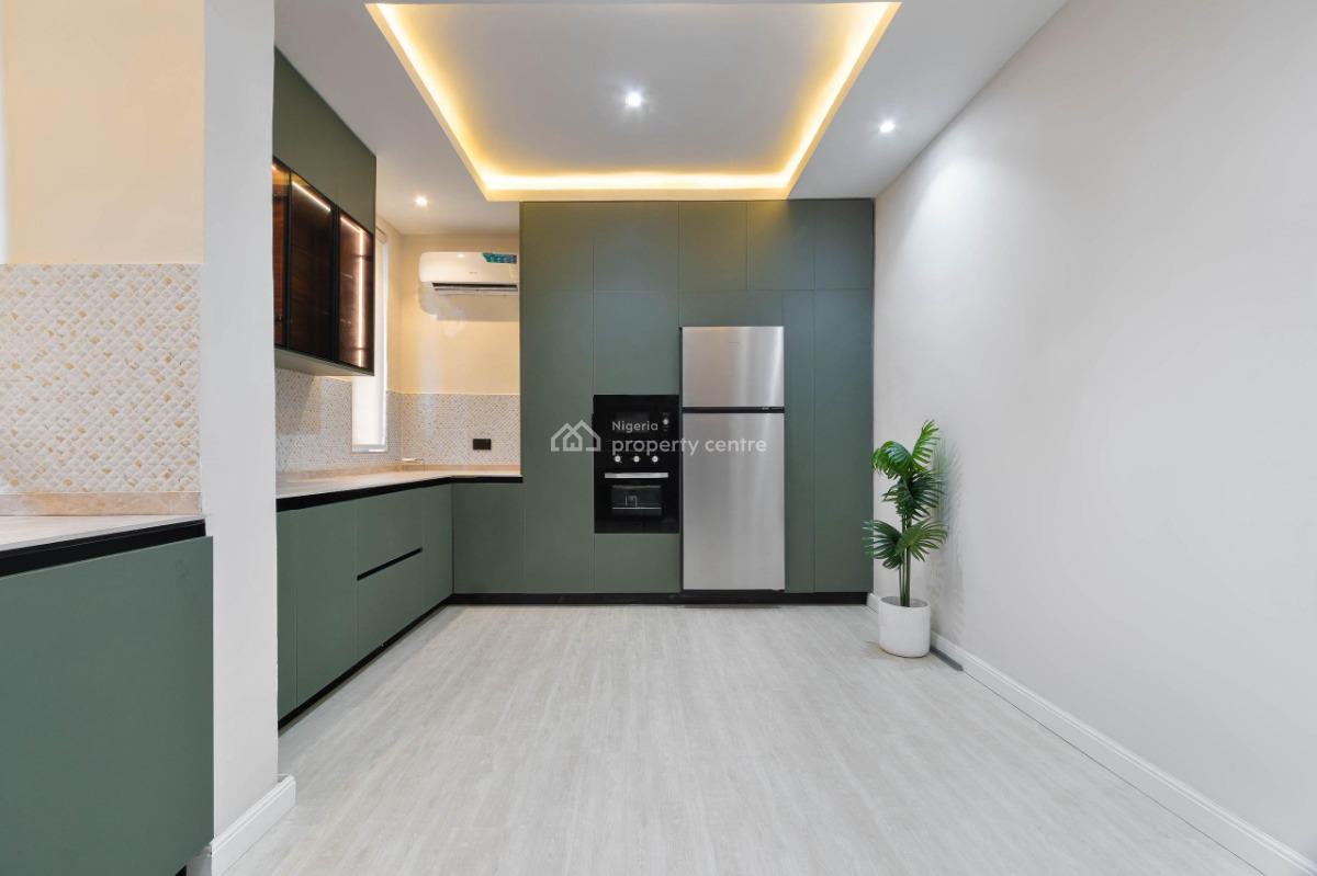 Luxury 3 Bedroom Apartment with Pool and Gym, Lekki Phase 1, Lekki, Lagos, Flat / Apartment Short Let