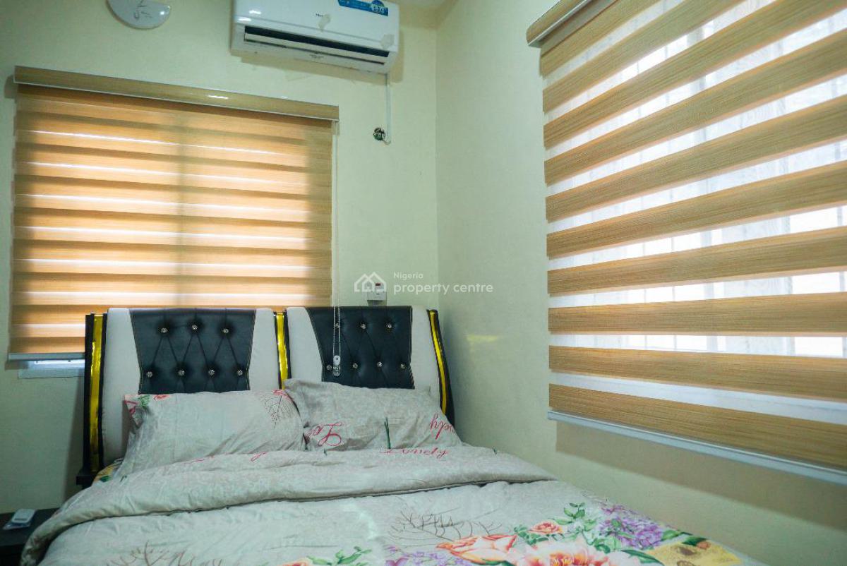 Nicely Furnished 1 Bedroom Apartment, Ipaja, Lagos, Flat / Apartment Short Let