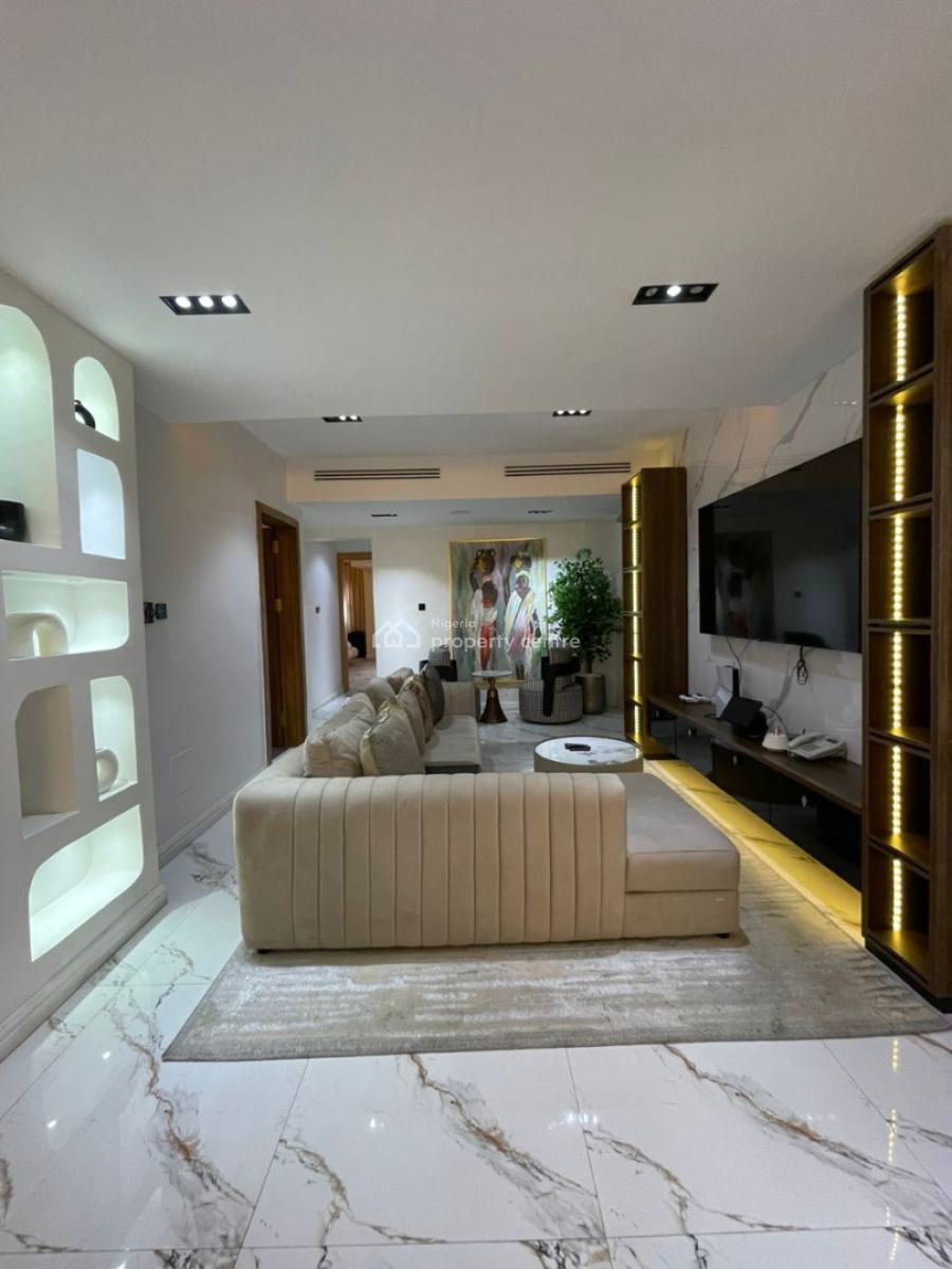 Nicely Furnshed 2 Bedroom Apartment, Lekki Phase 1, Lekki, Lagos, Flat / Apartment Short Let