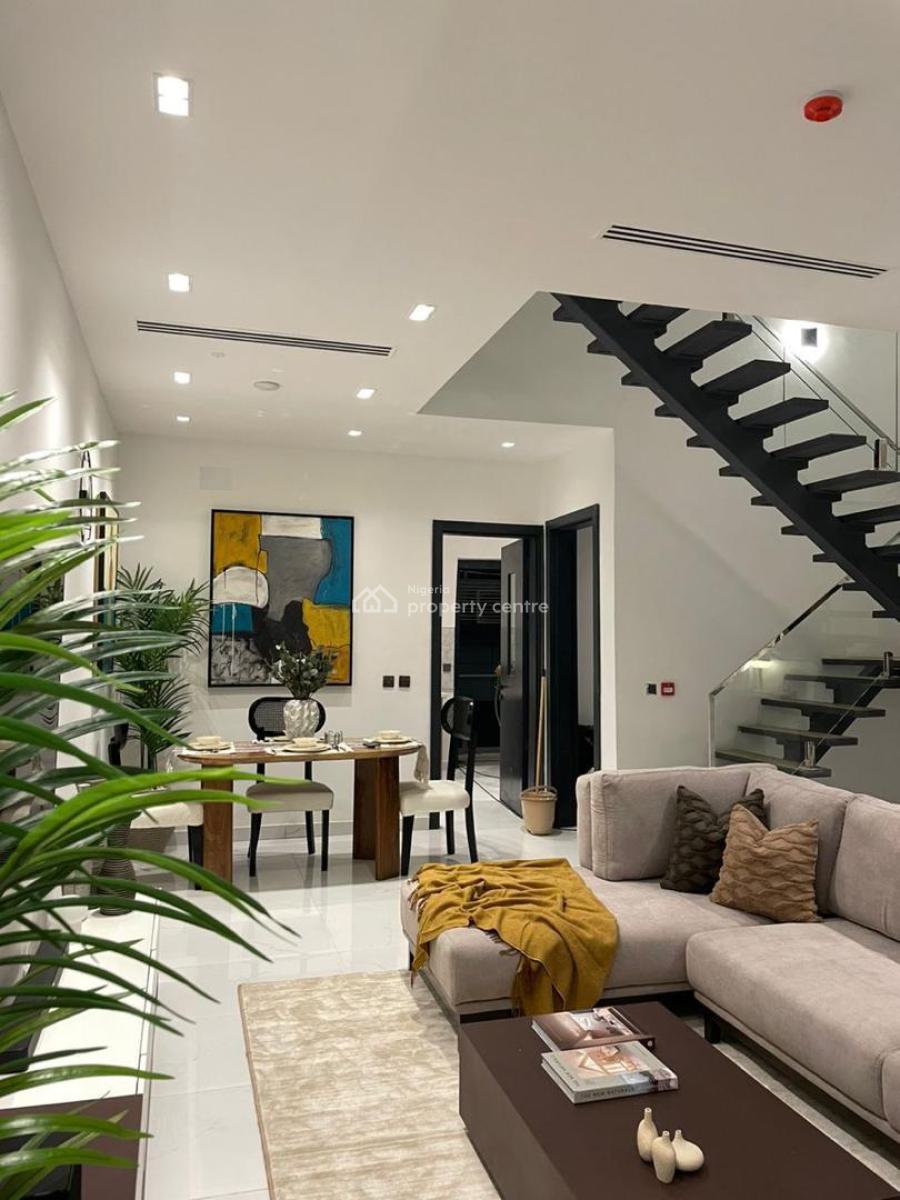 Nicely Furnished 2 Bedrooms Apartment, Lekki Phase 1, Lekki, Lagos, Flat / Apartment Short Let