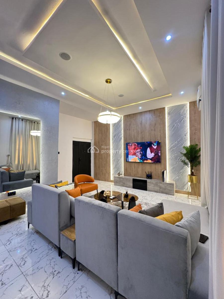 Nicely Furnished 2 Bedroom Apartment, Lekki Phase 1, Lekki, Lagos, Flat / Apartment Short Let