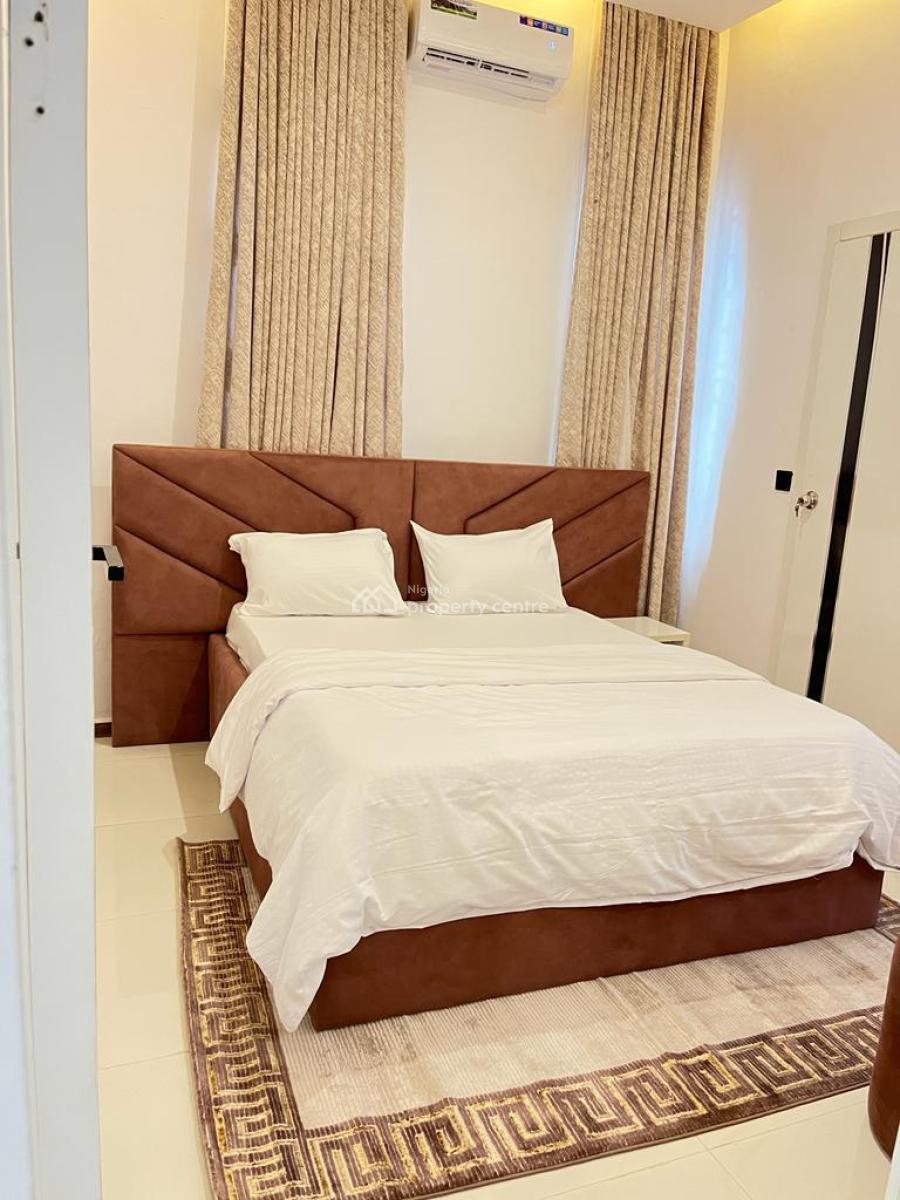 Nicely Furnished 4 Bedroom Apartment, Ikate, Lekki, Lagos, Flat / Apartment Short Let