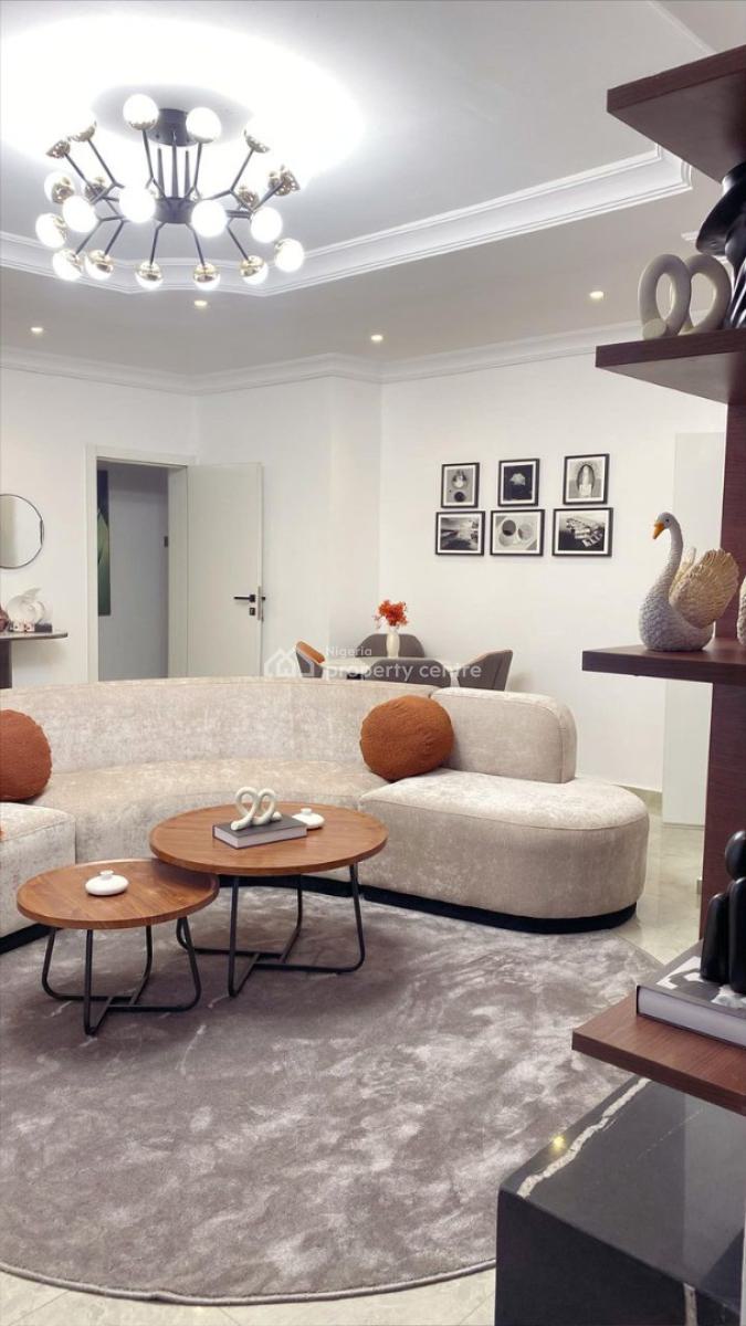 Nicely Furnished 3 Bedrooms Apartment, Lekki Phase 1, Lekki, Lagos, Flat / Apartment Short Let