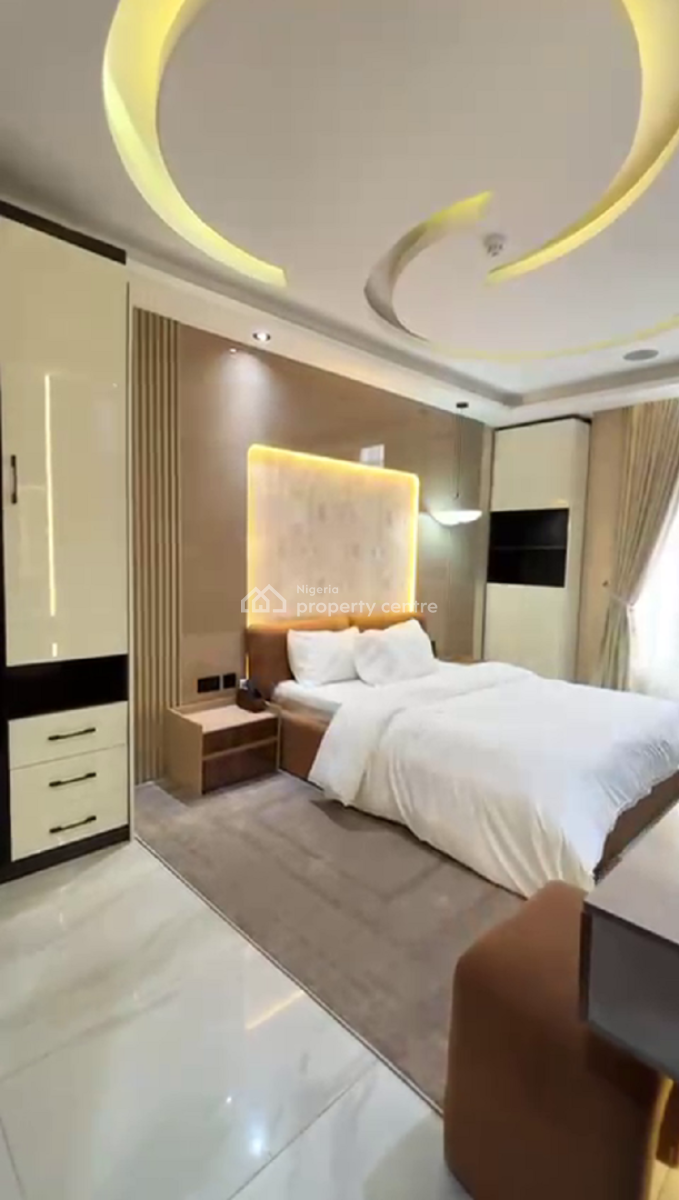 Nicely Furnished 3 Bedroom Apartment, Banana Island, Ikoyi, Lagos, Flat / Apartment Short Let