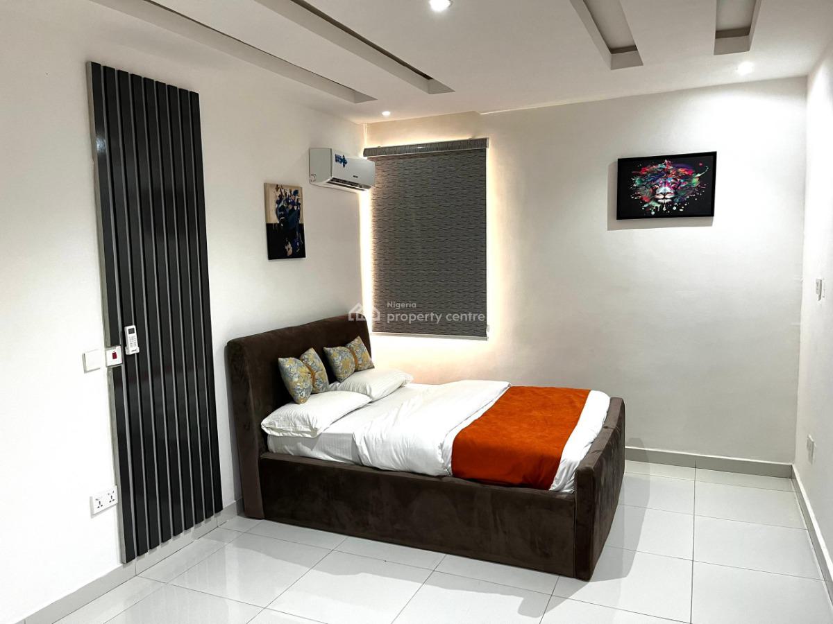 Nicely Furnished 3 Bedroom Apartment, Ikate, Lekki, Lagos, Flat / Apartment Short Let