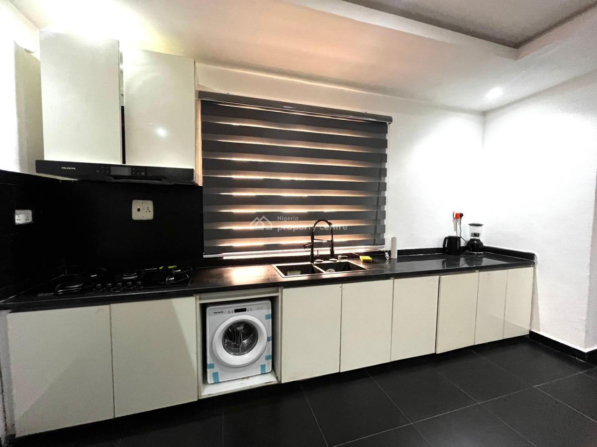 Nicely Furnished 3 Bedroom Apartment, Ikate, Lekki, Lagos, Flat / Apartment Short Let