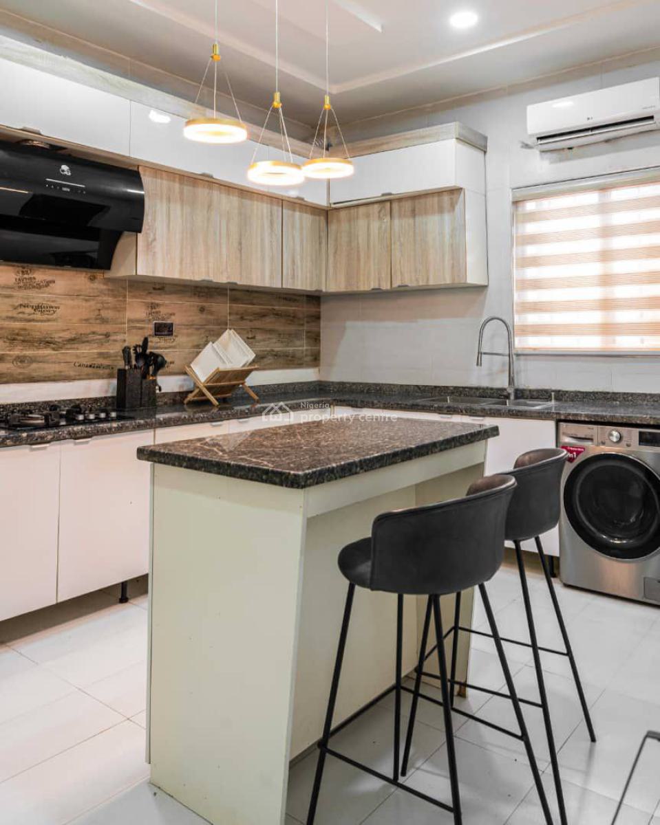Nicely Furnished 3 Bedroom Apartment, Ikate, Lekki, Lagos, Flat / Apartment Short Let