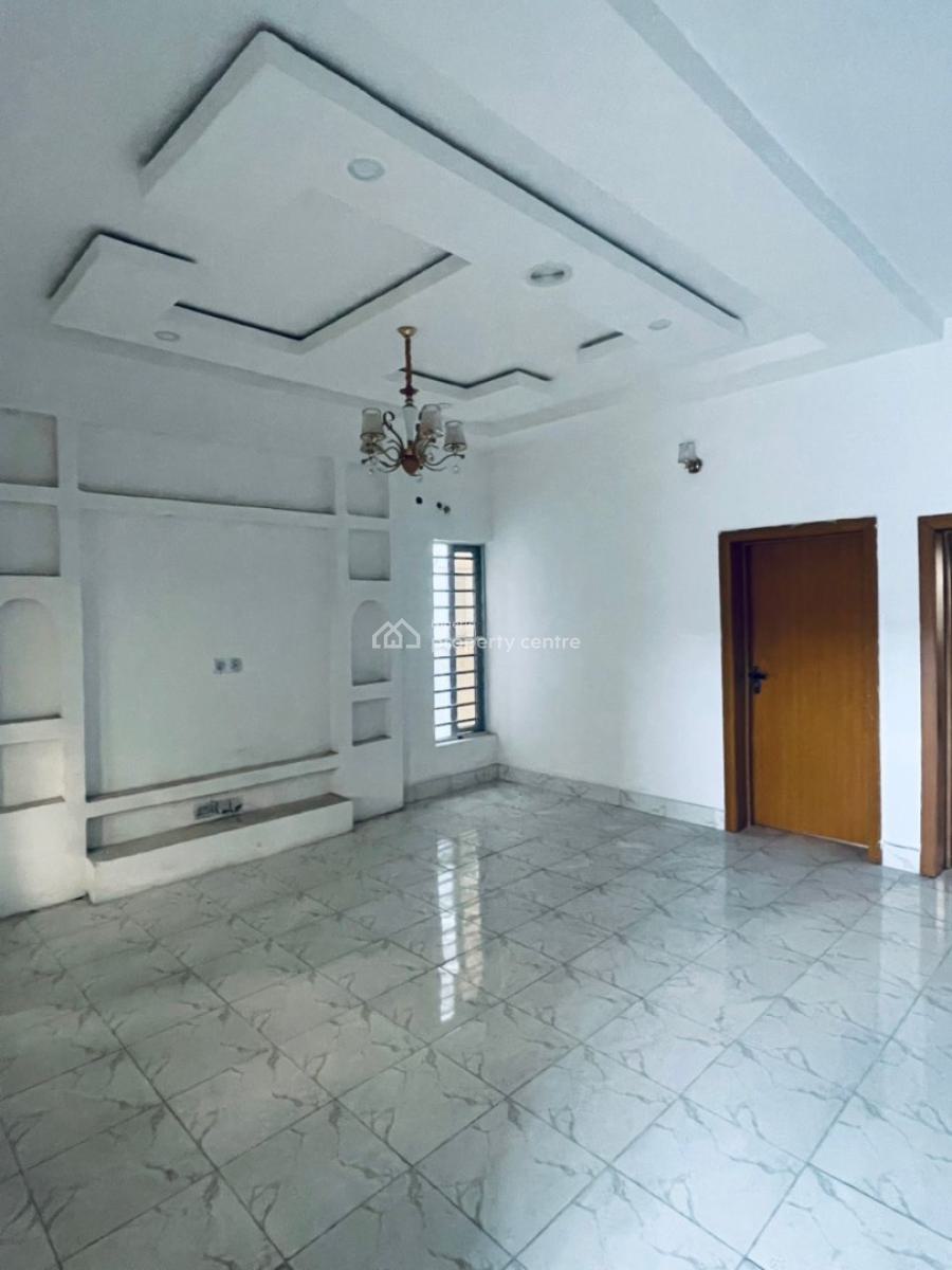 Well Renovated 4 Bedroom Semi-detached Open Compound, Ikota Lekki Lagos, Ikota, Lekki, Lagos, Semi-detached Duplex for Rent