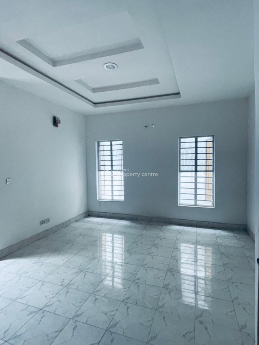 Well Renovated 4 Bedroom Semi-detached Open Compound, Ikota Lekki Lagos, Ikota, Lekki, Lagos, Semi-detached Duplex for Rent