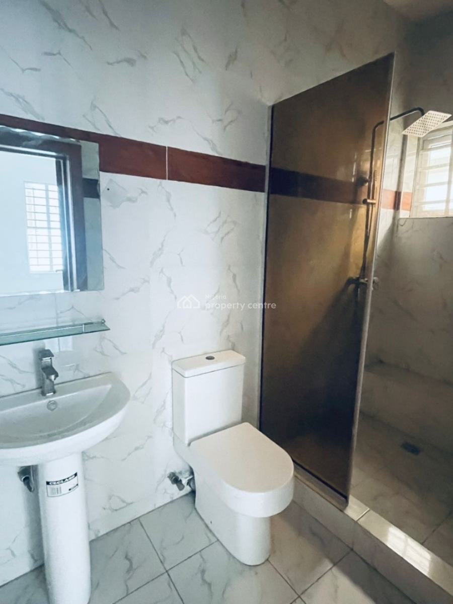 Well Renovated 4 Bedroom Semi-detached Open Compound, Ikota Lekki Lagos, Ikota, Lekki, Lagos, Semi-detached Duplex for Rent