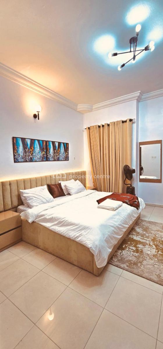 Nicely Furnished 3 Bedroom Apartment, Lekki Phase 1, Lekki, Lagos, Flat / Apartment Short Let