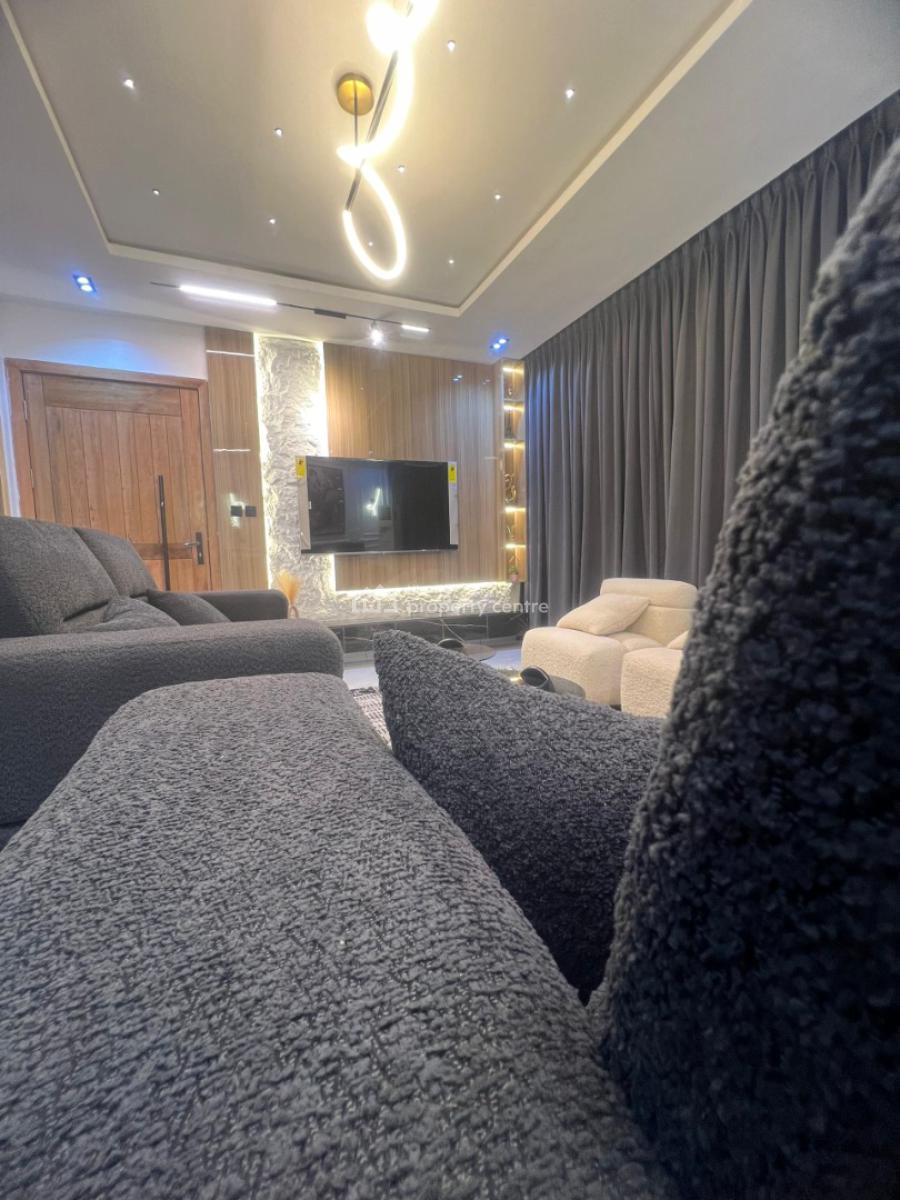 Nicely Furnished 2 Bedroom Apartment, Chevron, Lekki, Lagos, Flat / Apartment Short Let