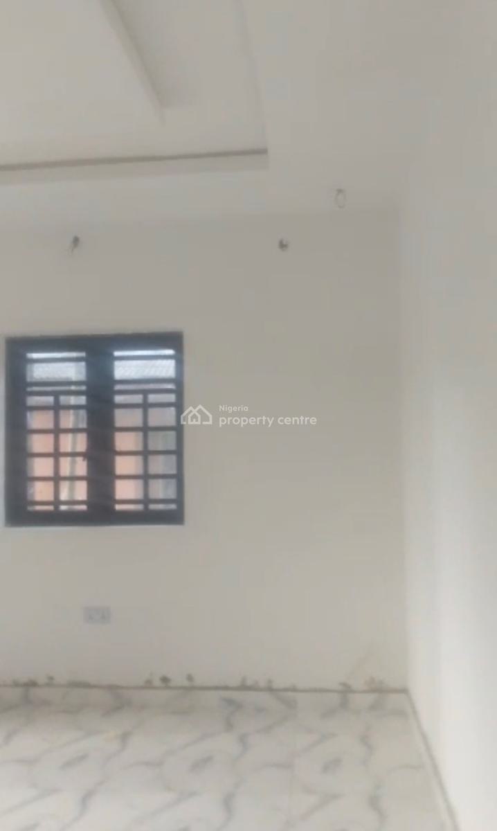 Newly Built Standard 2-bedroom Flat (upstairs), Ojuelegba, Surulere, Lagos, Flat / Apartment for Rent