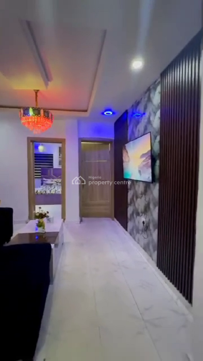 Nicely Furnished 2 Bedroom Apartment, Surulere, Lagos, Flat / Apartment Short Let