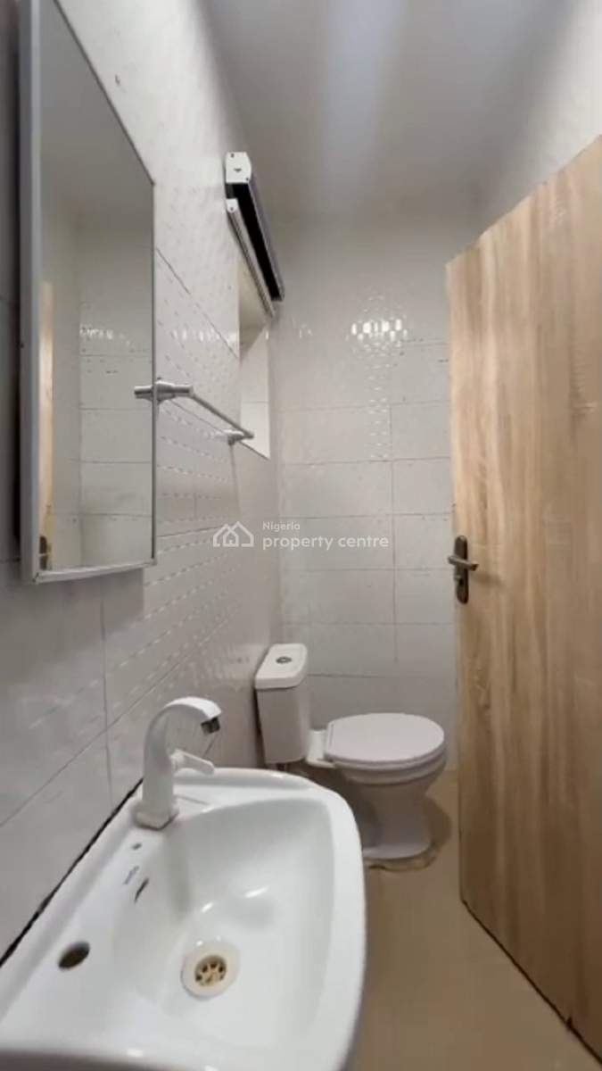 Nicely Furnished 2 Bedroom Apartment, Surulere, Lagos, Flat / Apartment Short Let