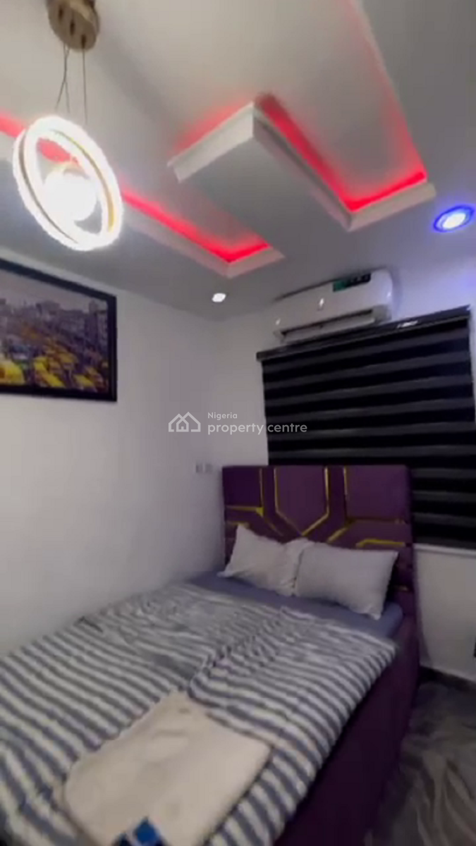 Nicely Furnished Studio Apartment, Surulere, Lagos, Flat / Apartment Short Let