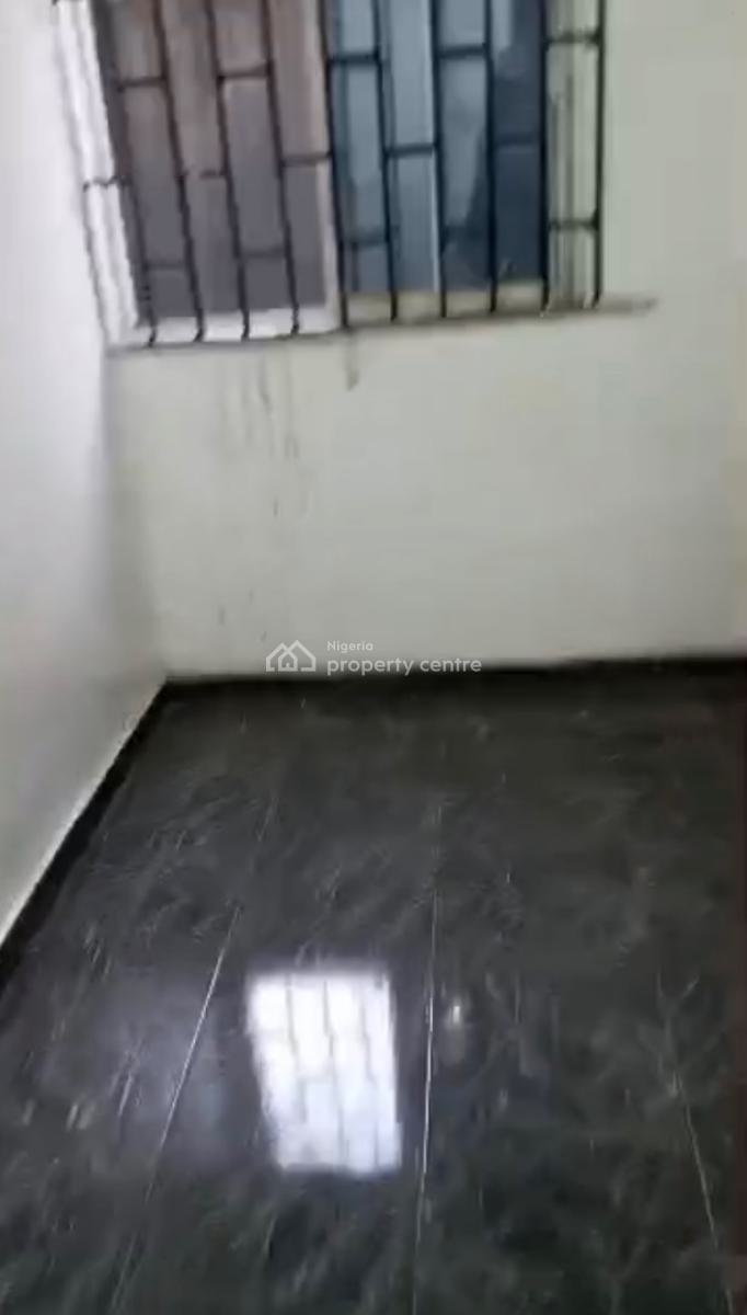 Studio Apartment, Shomolu, Lagos, Self Contain (single Rooms) for Rent