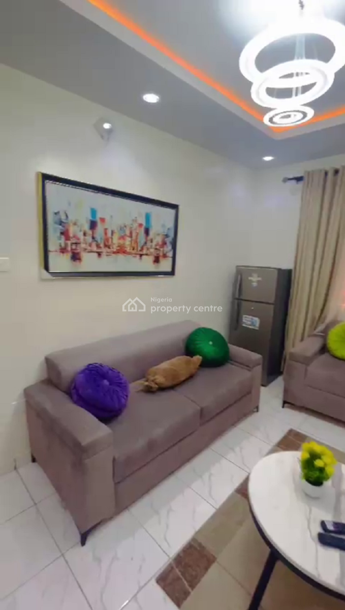 Nicely Furnshed 1 Bedroom Apartment, Sabo, Yaba, Lagos, Flat / Apartment Short Let