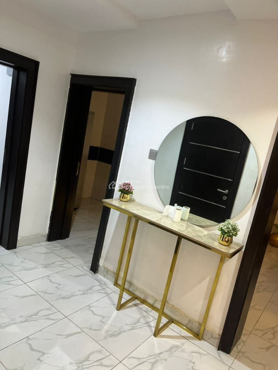 Nicely Furnished 3 Bedrooms Apartment, Ajao Estate, Isolo, Lagos, Flat / Apartment Short Let