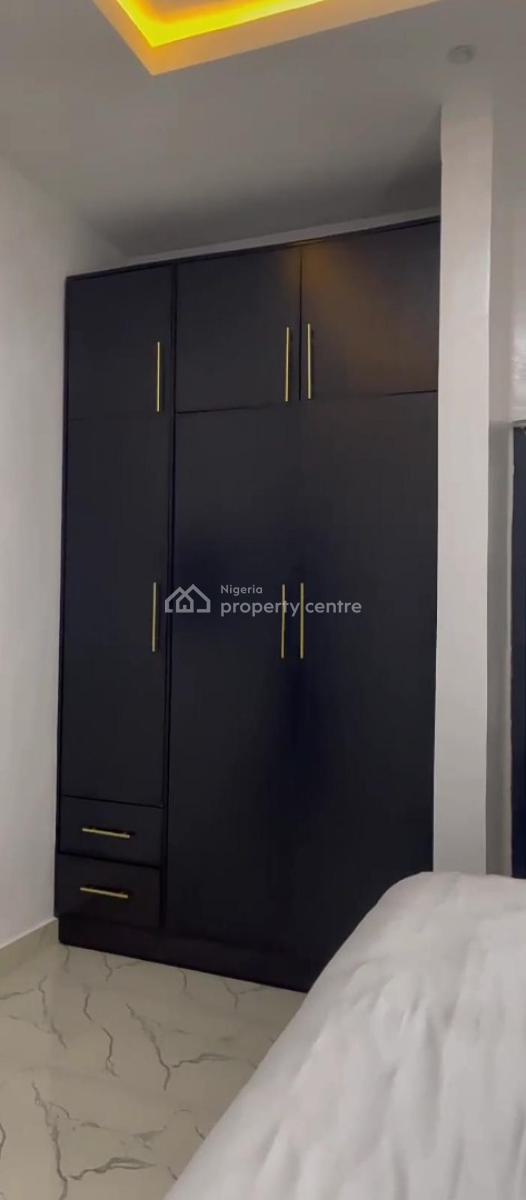 Nicely Furnished 4 Bedroom Apartment, Ajao Estate, Isolo, Lagos, Flat / Apartment Short Let