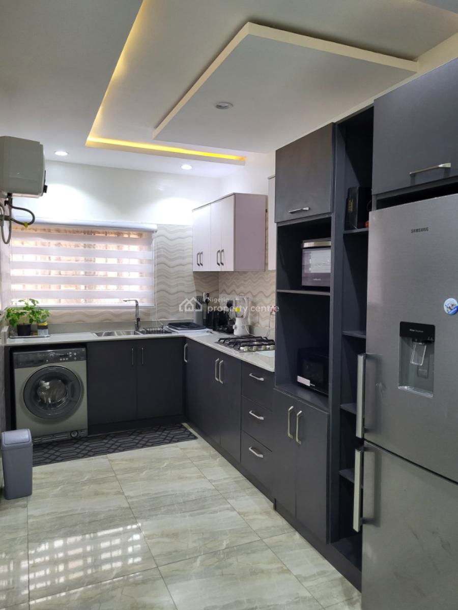 Nicely Furnished 2 Bedroom Apartment, Gra Phase 2, Magodo, Lagos, Flat / Apartment Short Let