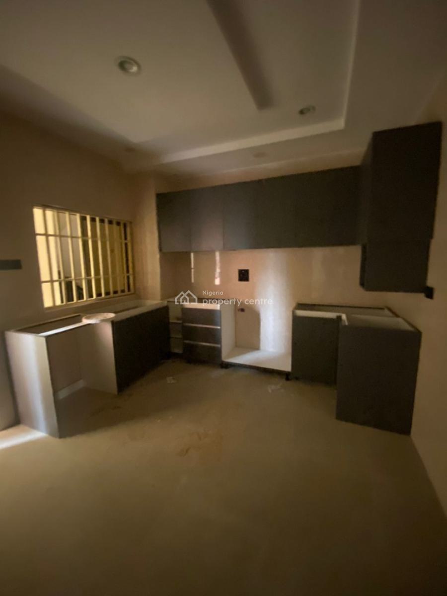 a Brand New Spacious 3 Bedroom Flat, Jahi, Abuja, Flat / Apartment for Rent