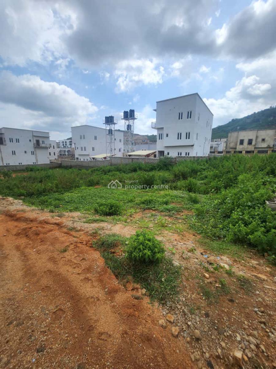 Estate Plot  300 Sqm with Dpc of Semi Detached Duplex, Katampe, Abuja, Residential Land for Sale