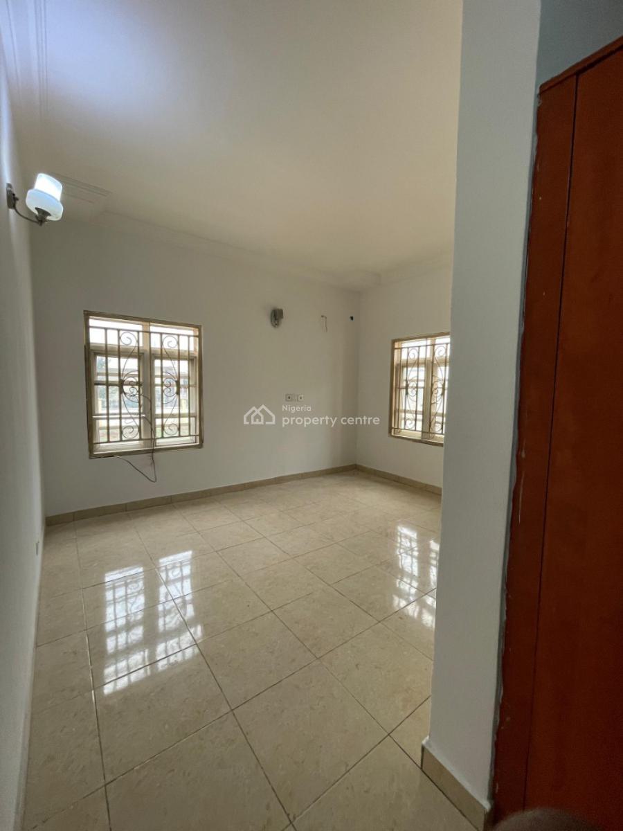 Clean 3 Bedroom Flat with a Bq in Prime Location, By Exclusive Hotel, Wuye, Abuja, Flat / Apartment for Rent