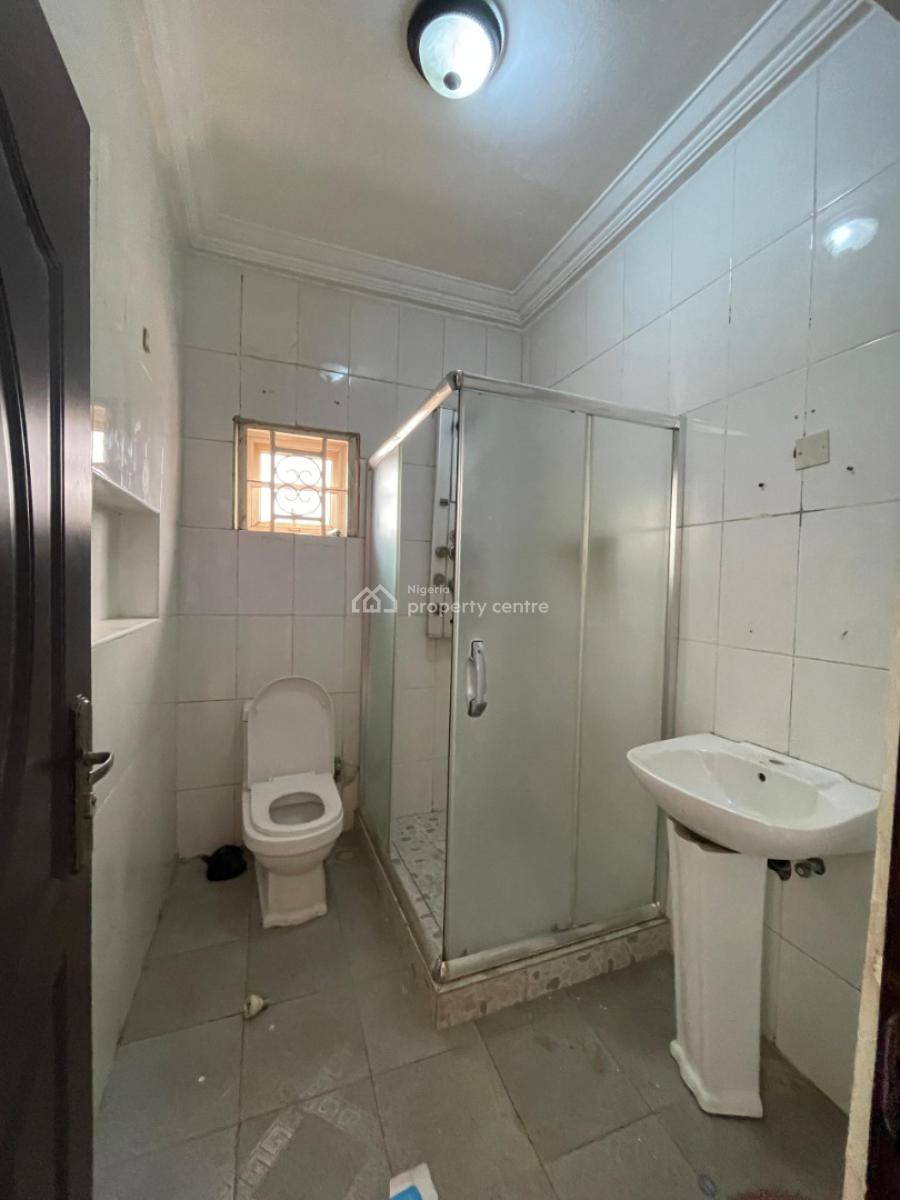Clean 3 Bedroom Flat with a Bq in Prime Location, By Exclusive Hotel, Wuye, Abuja, Flat / Apartment for Rent