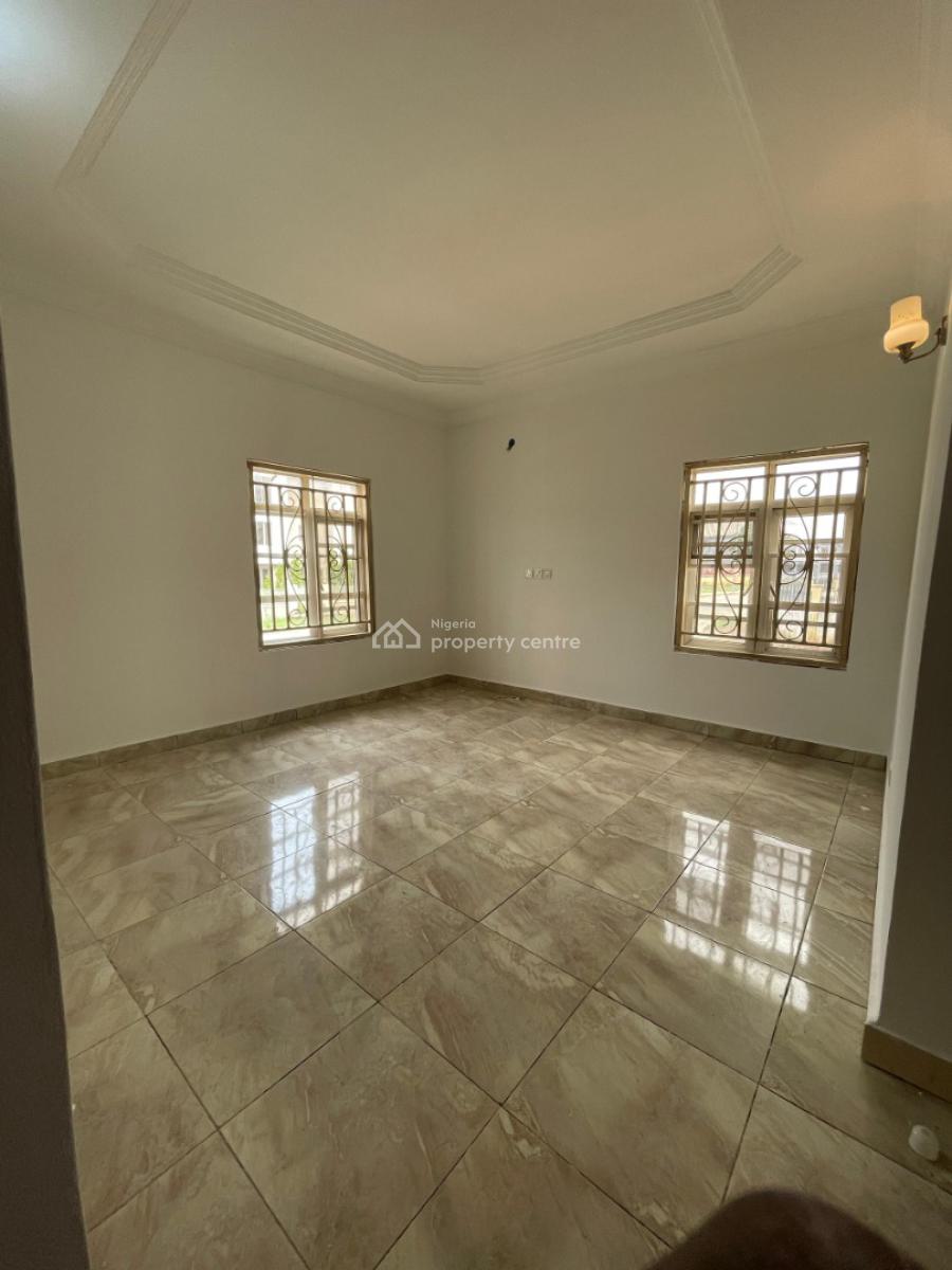 Clean 3 Bedroom Flat with a Bq in Prime Location, By Exclusive Hotel, Wuye, Abuja, Flat / Apartment for Rent